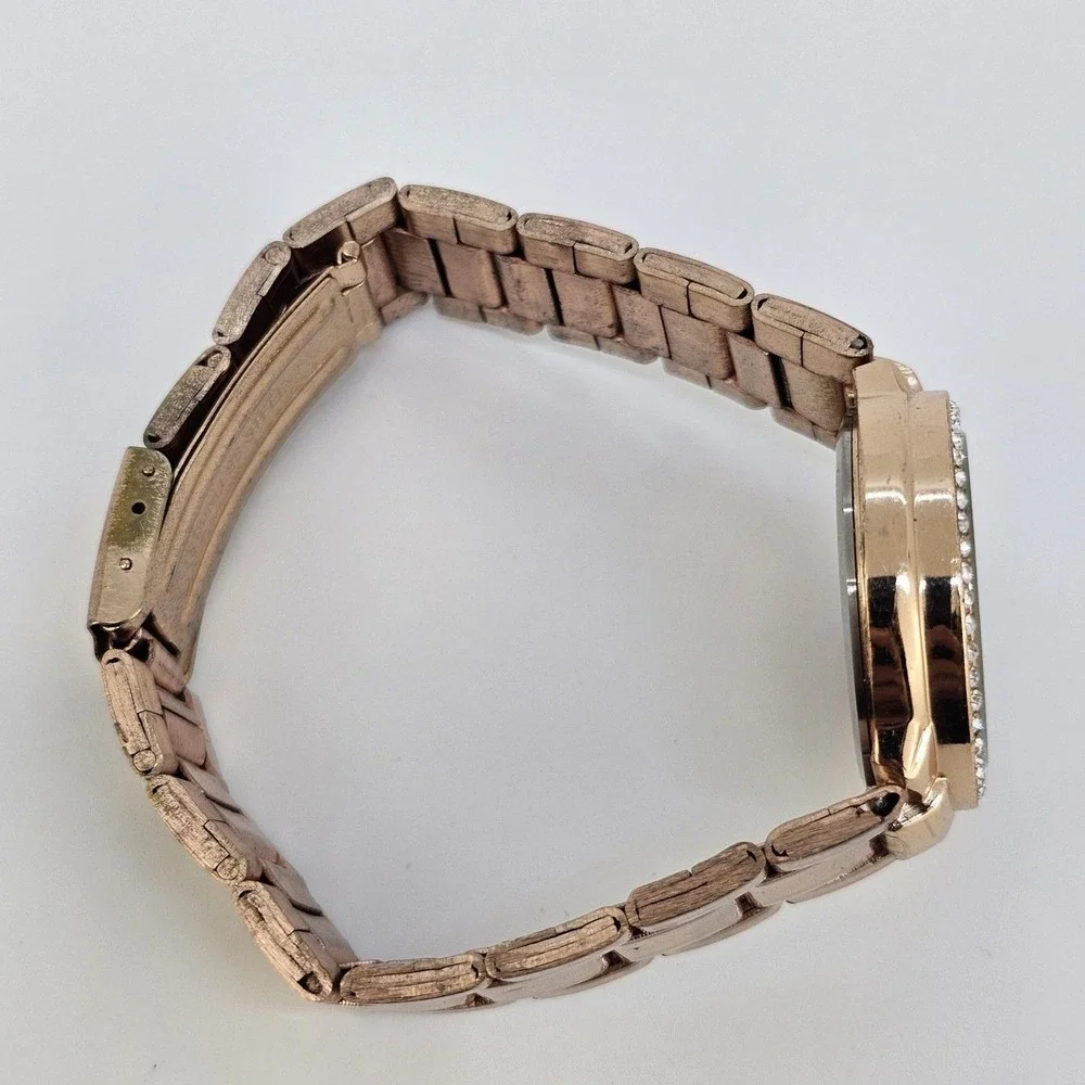 30MM Women's Watch Gold Dial Crystal Bezel Gold Bracelet Band 6.5